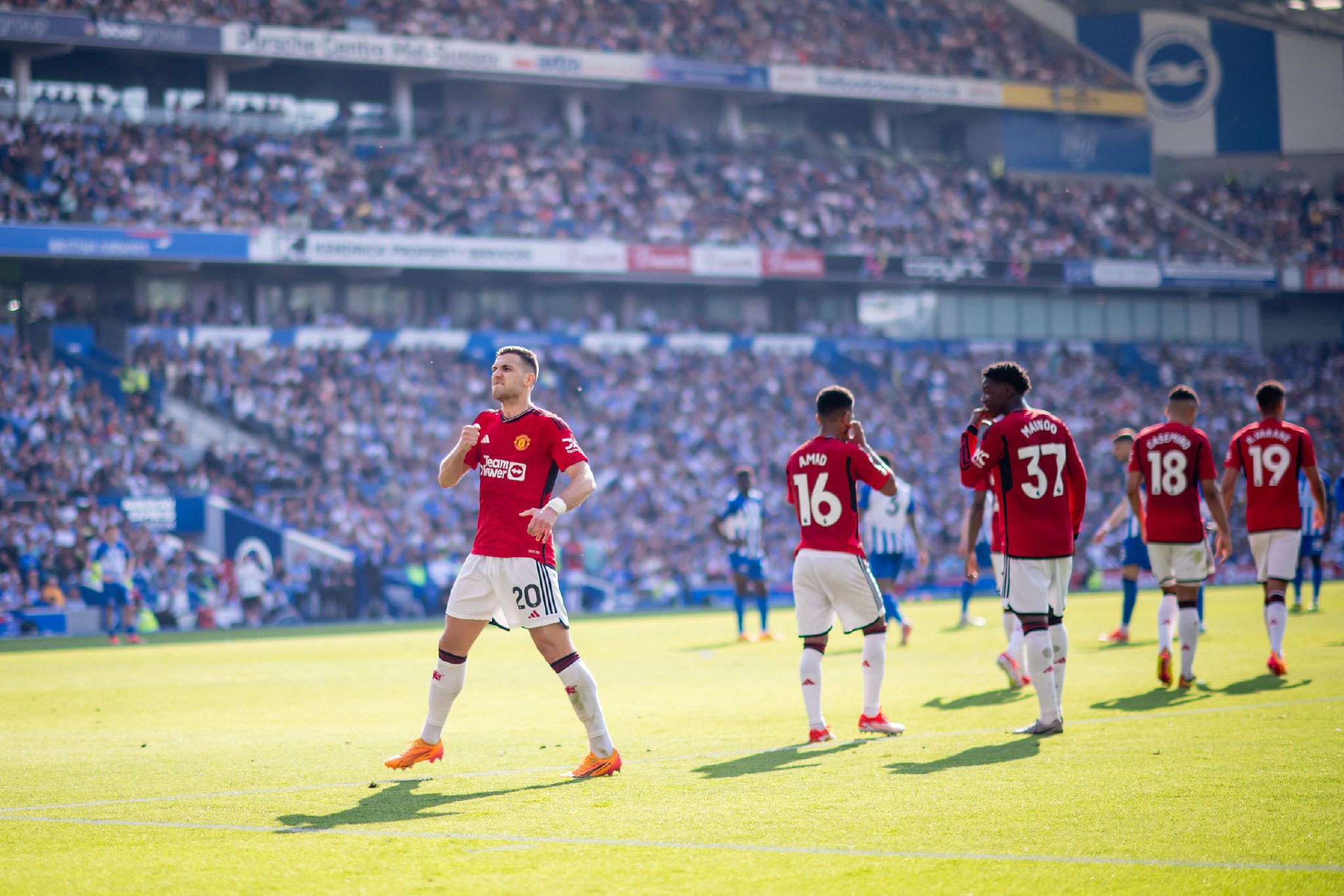 通过与巴萨 通过与巴萨